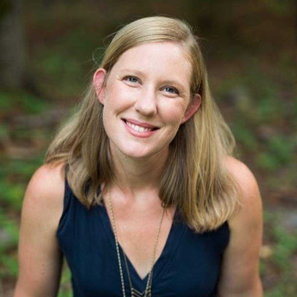 Meet your Posher, Carolyn